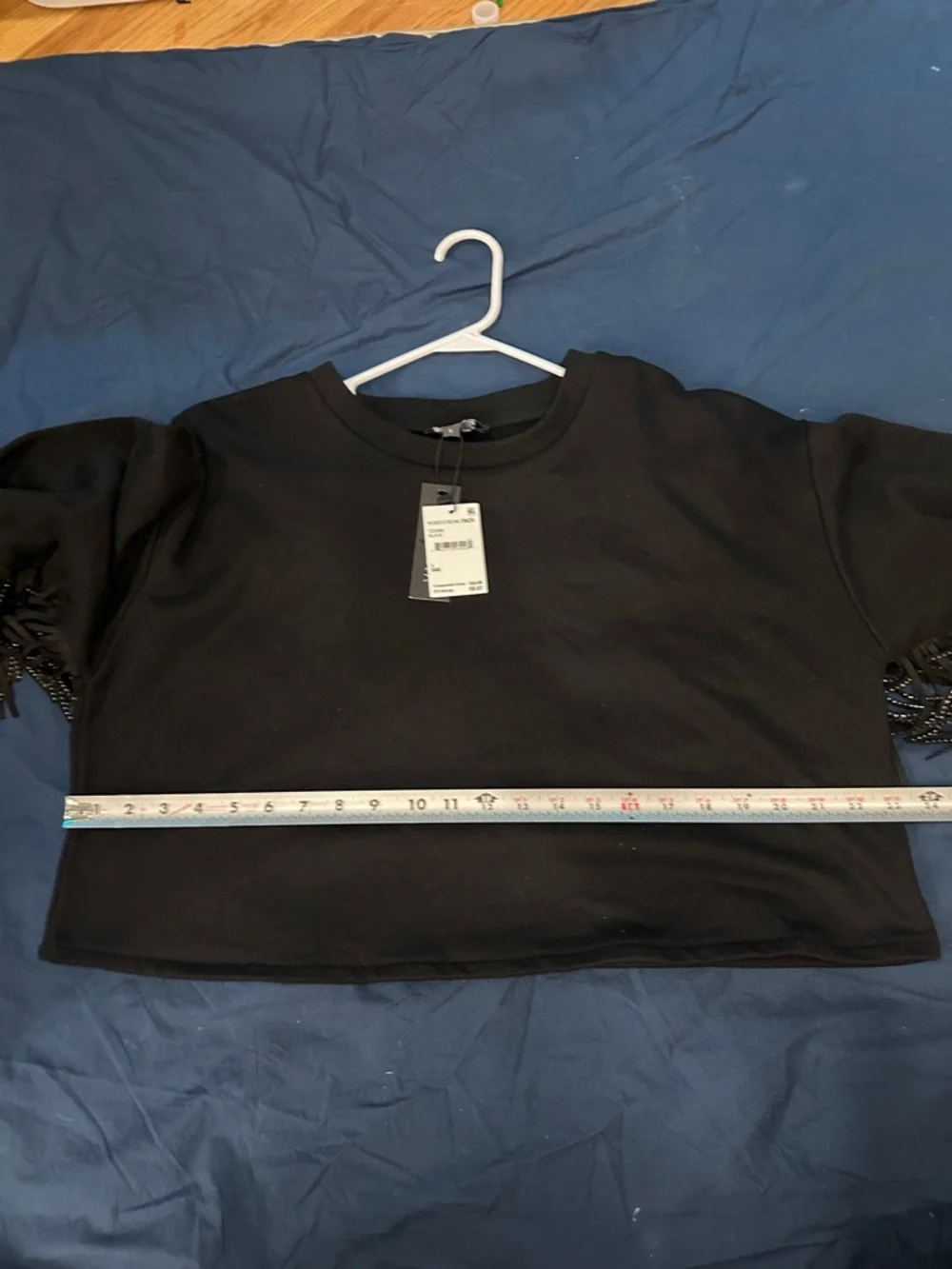 Gracia Black Cropped Crewneck Sweatshirt, Size L NWT - Picture 3 of 9